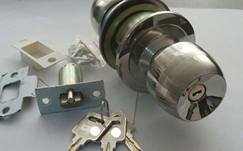 新兴24小时上门开锁公司