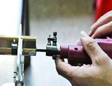 新兴24小时上门开锁公司